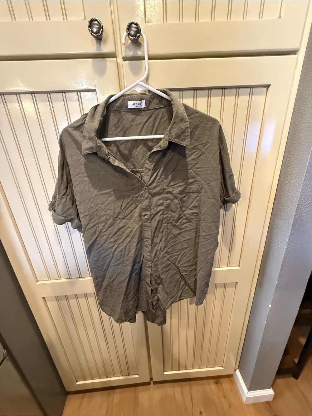 Apraw Olive Short-Sleeve Casual Button-Down Shirt